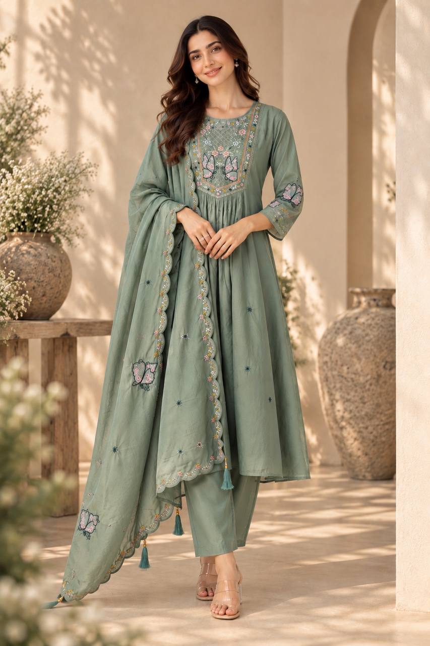 Silk Serenity – Premium Two-Tone Silk Set