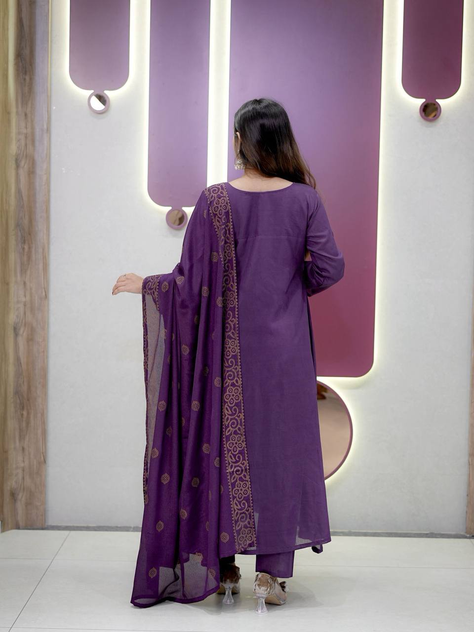 Mesmerising Chanderi Silk Kurta Set