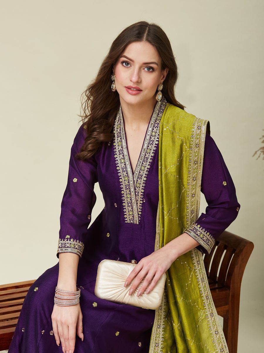 Elegant Vichhitra Silk Kurta Set with Embroidery Work
