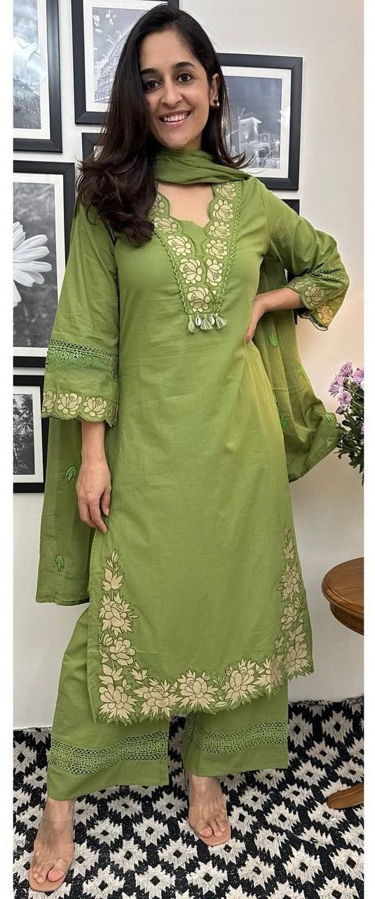 Elegant Reyon Slub Cotton Embroidered Suit Set